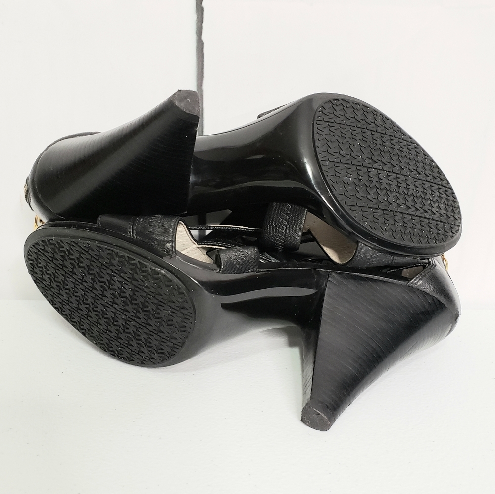 *SOLD* MICHAEL MK Black Robertson Back Zip Sandals - Picture 5 of 8